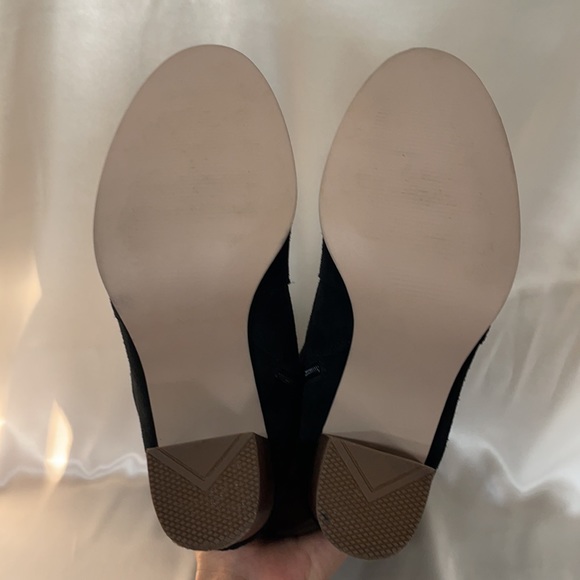 Knee High Leather Heel Boots - Picture 6 of 6